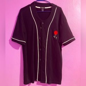 M-Sized Rose Embroidered Black Baseball Jersey